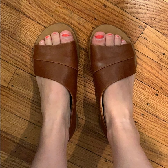 Universal Thread brown wrap sandals - Picture 5 of 5
